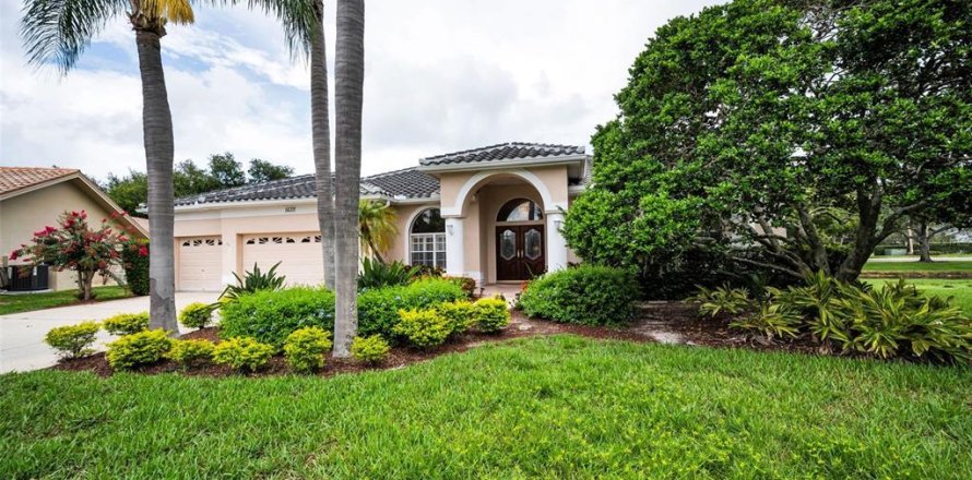 Casa en Palm Harbor, Florida 4 dormitorios, 259.94 m2 № 1835794