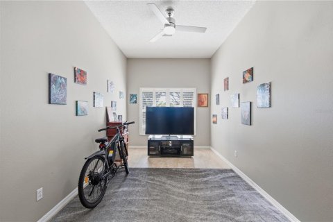 House in Tarpon Springs, Florida 4 bedrooms, 271 sq.m. № 2425907 - photo 21