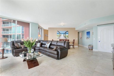 Copropriété à vendre à Aventura, Floride: 2 chambres, 149.57 m2 № 1868532 - photo 11