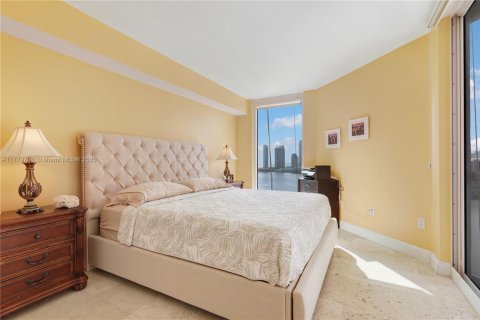 Copropriété à vendre à Aventura, Floride: 2 chambres, 149.57 m2 № 1868532 - photo 18