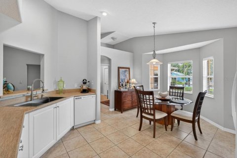 House in Palm Coast, Florida 3 bedrooms, 150.5 sq.m. № 2201620 - photo 6