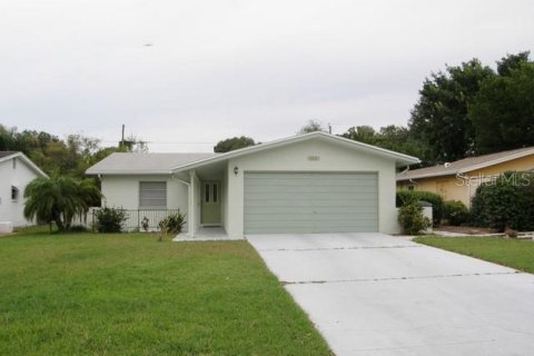 Villa ou maison à Saint Petersburg, Floride 2 chambres, 105.35 m2 № 2147410