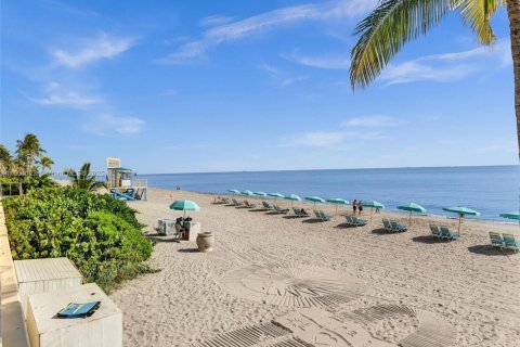 Condominio en alquiler en Hollywood, Florida, 44.78 m2 № 2012234 - foto 20