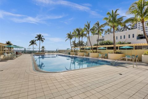 Condominio en alquiler en Hollywood, Florida, 44.78 m2 № 2012234 - foto 18