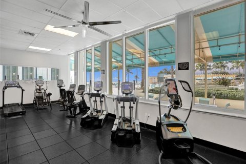 Condominio en alquiler en Hollywood, Florida, 44.78 m2 № 2012234 - foto 29