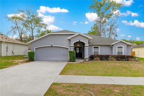 House in Ocala, Florida 3 bedrooms, 172.24 sq.m. № 2128039 - photo 2
