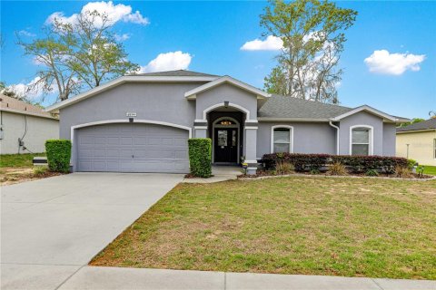 Villa ou maison à Ocala, Floride 3 chambres, 172.24 m2 № 2128039