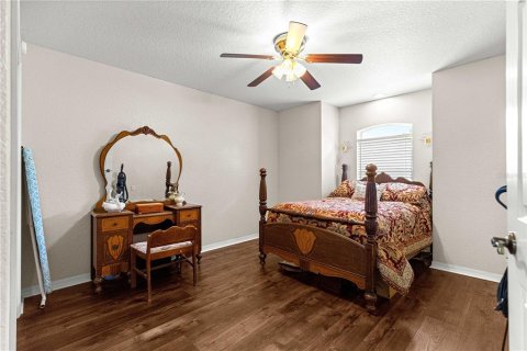House in Ocala, Florida 3 bedrooms, 172.24 sq.m. № 2128039 - photo 18