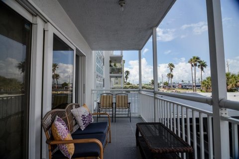 Condo in Satellite Beach, Florida, 3 bedrooms  № 1534021 - photo 22