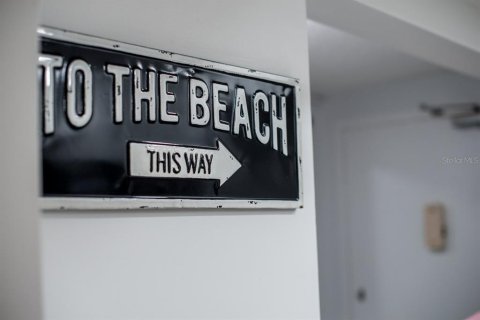 Condo in Satellite Beach, Florida, 3 bedrooms  № 1534021 - photo 23