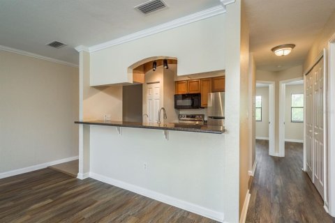 Condo in Largo, Florida, 3 bedrooms  № 1618771 - photo 19