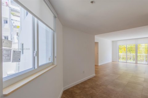 Condo in Key Biscayne, Florida, 3 bedrooms  № 1822049 - photo 9