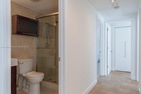 Condo in Key Biscayne, Florida, 3 bedrooms  № 1822049 - photo 25