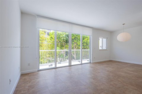 Condo in Key Biscayne, Florida, 3 bedrooms  № 1822049 - photo 22