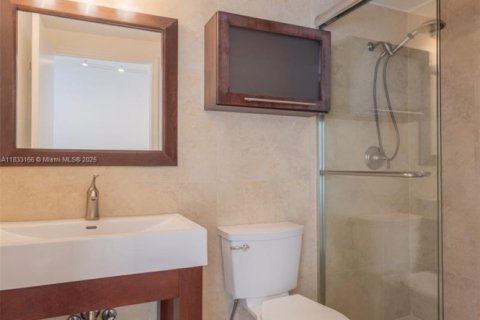 Condo in Key Biscayne, Florida, 3 bedrooms  № 1822049 - photo 28