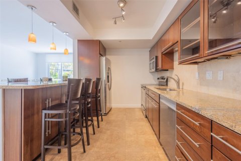 Condo in Key Biscayne, Florida, 3 bedrooms  № 1822049 - photo 14