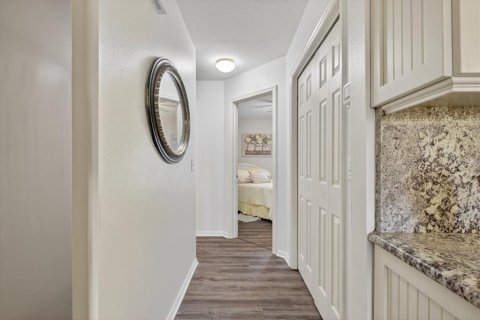 Casa en venta en Brandon, Florida, 3 dormitorios, 172.15 m2 № 1888434 - foto 19