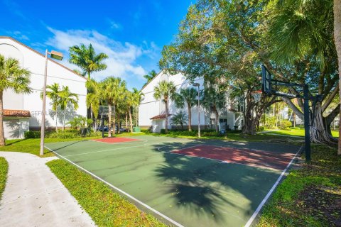 Снять в аренду квартиру в Форт-Лодердейл, Флорида 2 спальни, 88.63м2, № 2003454 - фото 19
