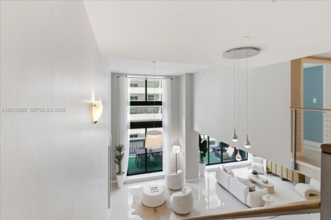 Condo in Miami, Florida, 3 bedrooms  № 2076479 - photo 25