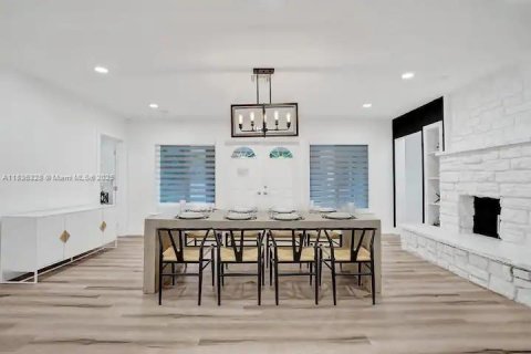 Villa ou maison à vendre à Fort Lauderdale, Floride: 5 chambres, 199.28 m2 № 1819791 - photo 6