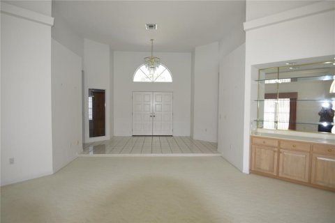 Casa en venta en Winter Haven, Florida, 4 dormitorios, 352.1 m2 № 1393232 - foto 4