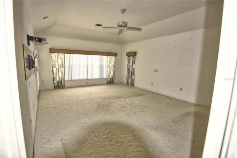 Casa en venta en Winter Haven, Florida, 4 dormitorios, 352.1 m2 № 1393232 - foto 28