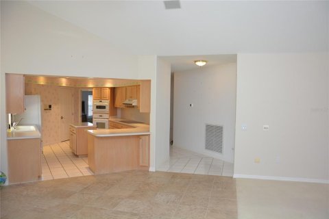 Casa en venta en Winter Haven, Florida, 4 dormitorios, 352.1 m2 № 1393232 - foto 17