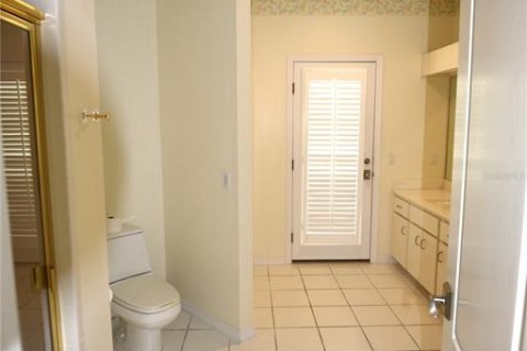 Casa en venta en Winter Haven, Florida, 4 dormitorios, 352.1 m2 № 1393232 - foto 25