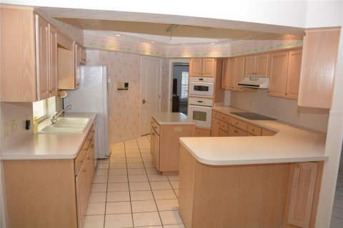 Casa en venta en Winter Haven, Florida, 4 dormitorios, 352.1 m2 № 1393232 - foto 15