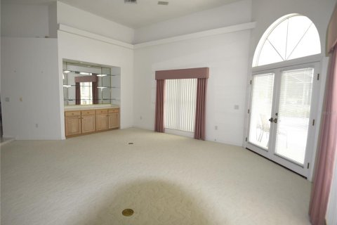 Casa en venta en Winter Haven, Florida, 4 dormitorios, 352.1 m2 № 1393232 - foto 6