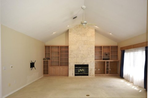 Casa en venta en Winter Haven, Florida, 4 dormitorios, 352.1 m2 № 1393232 - foto 8