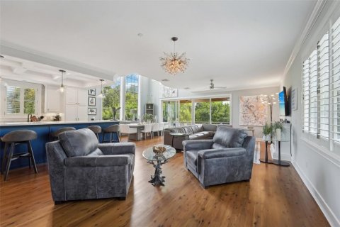 Casa en venta en Longboat Key, Florida, 3 dormitorios, 265.33 m2 № 1735115 - foto 18
