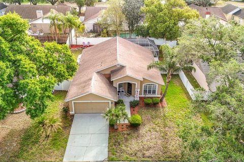 House in Valrico, Florida 3 bedrooms, 157.1 sq.m. № 2218390 - photo 3