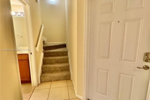 Купить кондоминиум в Дорал, Флорида 2 спальни, 111.95м2, № 1956843 - фото 12