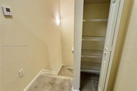 Купить кондоминиум в Дорал, Флорида 2 спальни, 111.95м2, № 1956843 - фото 22