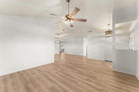 Villa ou maison à vendre à Gainesville, Floride: 3 chambres, 135.82 m2 № 2416671 - photo 10