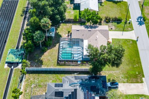 House in DeLand, Florida 4 bedrooms, 142.14 sq.m. № 1907728 - photo 26