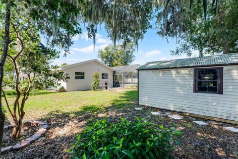 House in DeLand, Florida 4 bedrooms, 142.14 sq.m. № 1907728 - photo 24