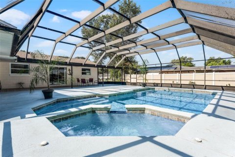 House in DeLand, Florida 4 bedrooms, 142.14 sq.m. № 1907728 - photo 19