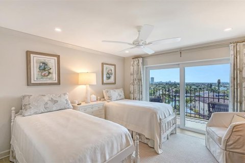 Condo in Sarasota, Florida, 4 bedrooms № 2092253 - photo 29