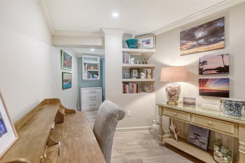 Condo in Sarasota, Florida, 4 bedrooms № 2092253 - photo 19