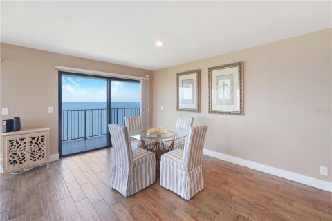Condo in Tarpon Springs, Florida, 2 bedrooms  № 1732934 - photo 30