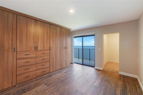 Condo in Tarpon Springs, Florida, 2 bedrooms  № 1732934 - photo 21