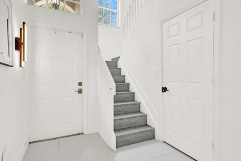 Casa en venta en Pembroke Pines, Florida, 4 dormitorios, 192.77 m2 № 2249313 - foto 4