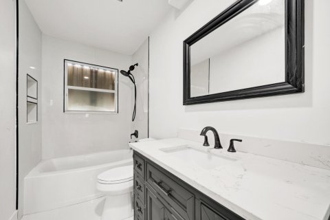 Casa en venta en Pembroke Pines, Florida, 4 dormitorios, 192.77 m2 № 2249313 - foto 28