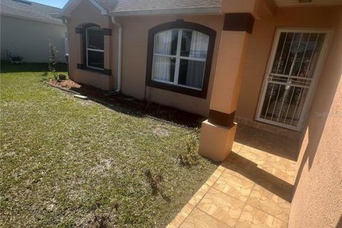 House in Kissimmee, Florida 3 bedrooms, 136.01 sq.m. № 1651717 - photo 2