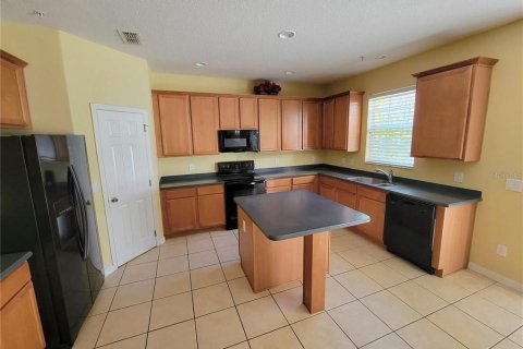 House in Orlando, Florida 3 bedrooms, 261.06 sq.m. № 2096066 - photo 3
