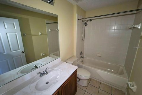 House in Orlando, Florida 3 bedrooms, 261.06 sq.m. № 2096066 - photo 23