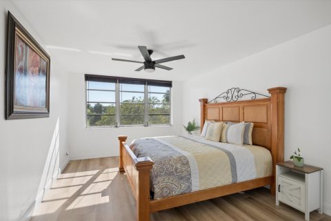 Copropriété à vendre à Pompano Beach, Floride: 3 chambres, 150.5 m2 № 2146438 - photo 10