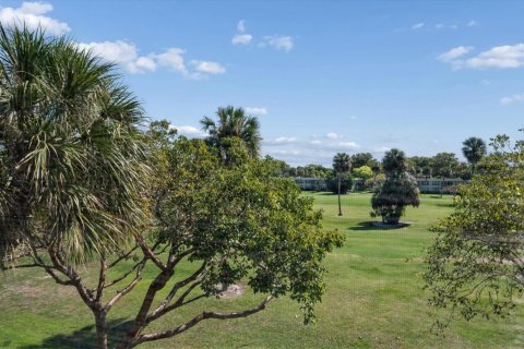 Copropriété à vendre à Pompano Beach, Floride: 3 chambres, 150.5 m2 № 2146438 - photo 15